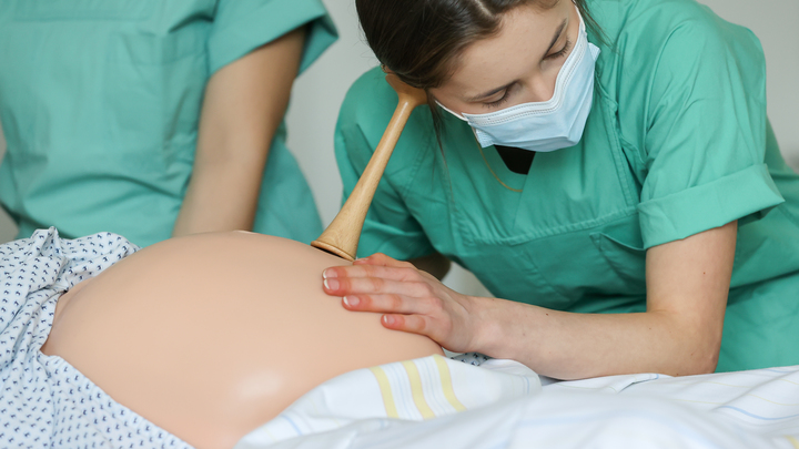 Материнская смертность от COVID выросла в три раза: умирают беременные и родившие