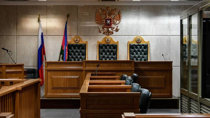 В Краснодаре суд вынес приговор водителю школьного автобуса за растление малолетних