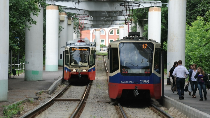 В Екатеринбурге на улице Донской перекроют движение трамваев и автомобилей