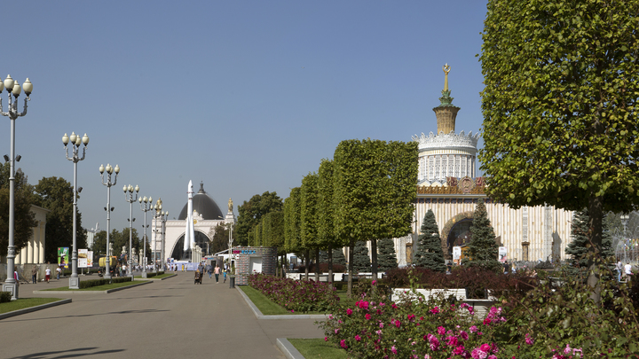 Собянин: Москва предоставит площадку ВДНХ для проведения выставки Россия
