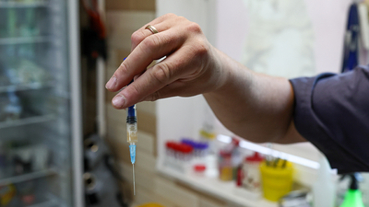 У вакцин от COVID-19 обнаружили поразительный побочный эффект