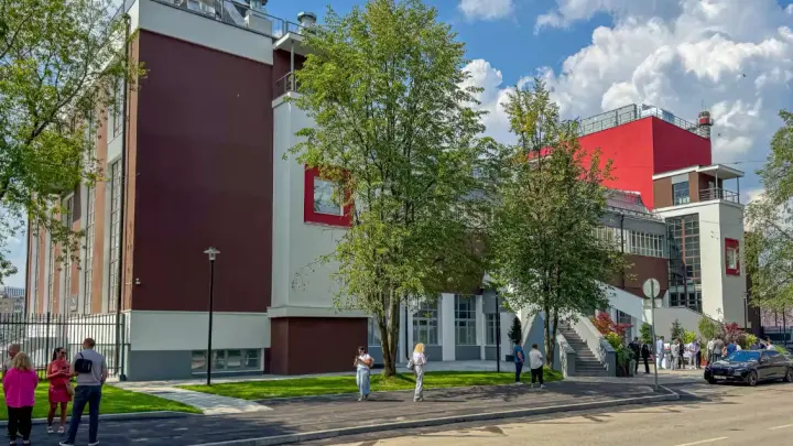 Собянин открыл Дом русского бильярда в историческом клубе фабрики Свобода