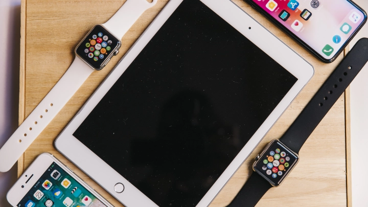 Прощай, Тим Кук! Легендарный глава Apple уходит