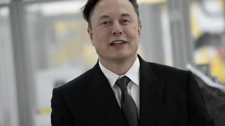 Цивилизацию толкают к самоубийству. Илон Маск рассказал, чем опасен вирус новой этики