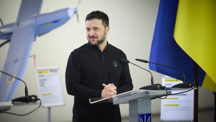 Владимир Зеленский отверг идею сокращения армии Украины в пять раз