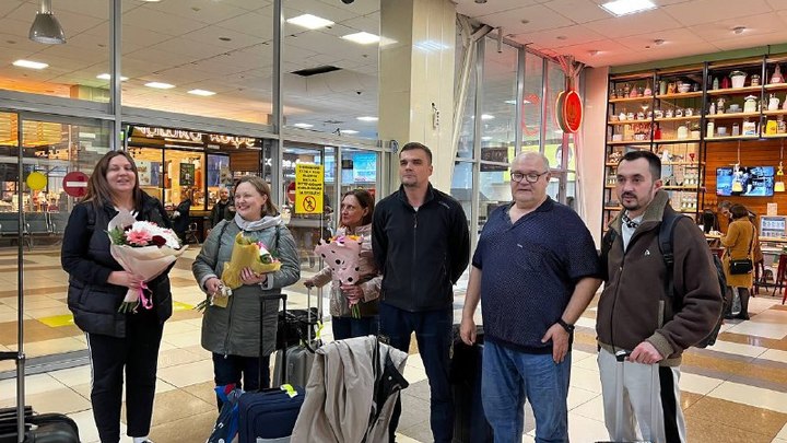 Онкологи вернулись в Новосибирск из ЛНР
