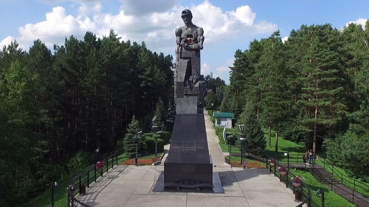 В Кемерово отремонтируют монумент «Память шахтерам Кузбасса»