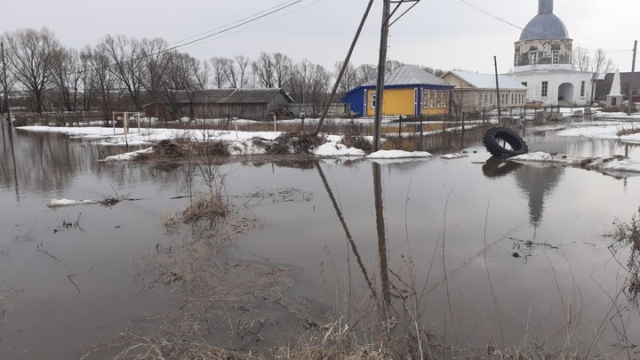Ещё один мост и участок дороги затопило в Нижегородской области