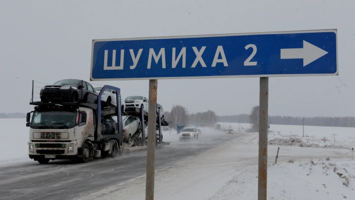 Даже в темноте было видно - мужик покраснел: Русская дальнобойщица рассказала три истории о жизни в дороге