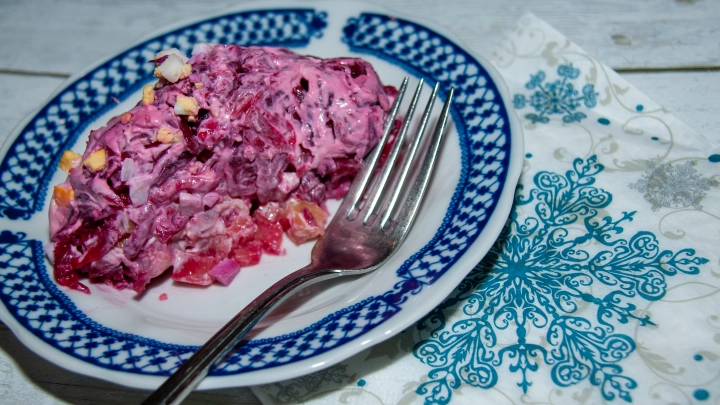 Цена Селедки под шубой растет: кто в этом виноват Цена Селедки под шубой растет: кто в этом виноват