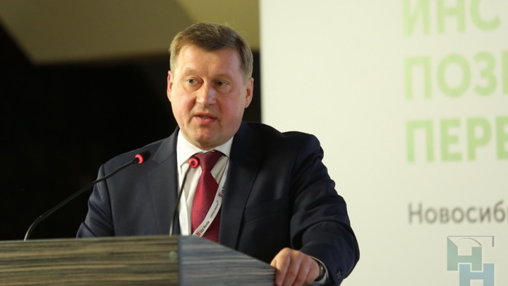 Депутаты поддержали увеличение зарплаты мэру Новосибирска
