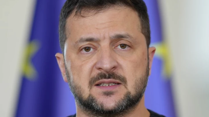 Не выйдет! - Зеленский огрызнулся на Трампа после слов о рейтинге. Денежный вопрос назвал несерьёзным