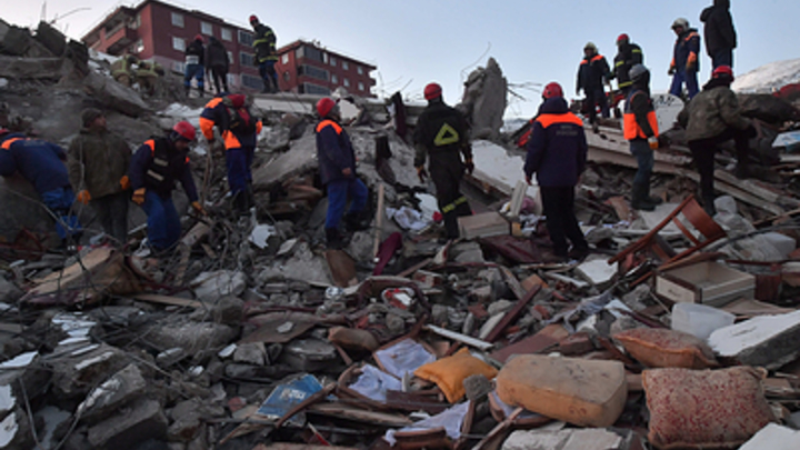 DM: Французскими учеными найден разлом, способный вызвать цунами в США и Канаде