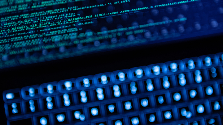 Microsoft подставила десятки компаний в России