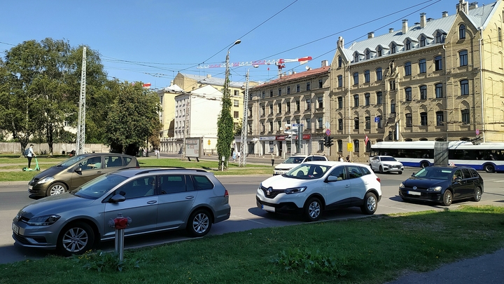В Новосибирске водители скрывают номера от камер контроля скорости