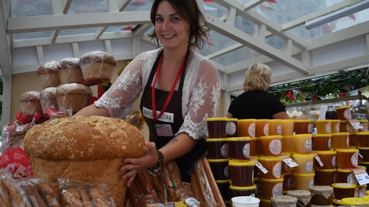 Москвичей пригласили на гастрономический фестиваль «Вкусы России»