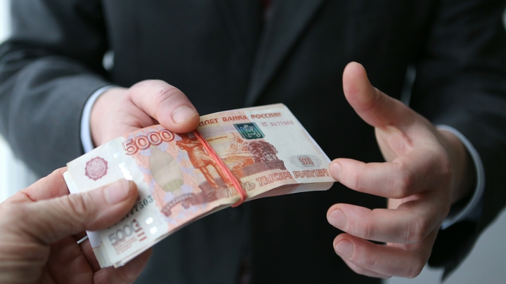 МВД назвало крупнейшую сумму, переведённую мошенникам в 2024 году