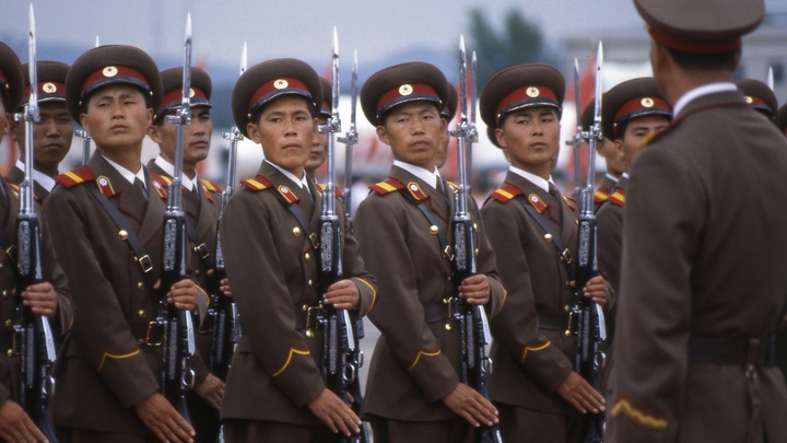 США: Северной Кореей управляет параноик