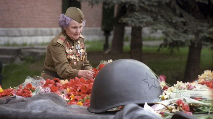 Инвалидам, ветеранам, вдовам и узникам концлагерей: Путин подписал указ о выплате для каждого ко Дню Победы