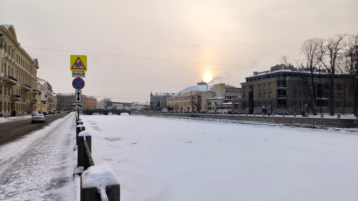 В Петербурге бушует циклон Надина: как изменится погода в городе в ближайшее время