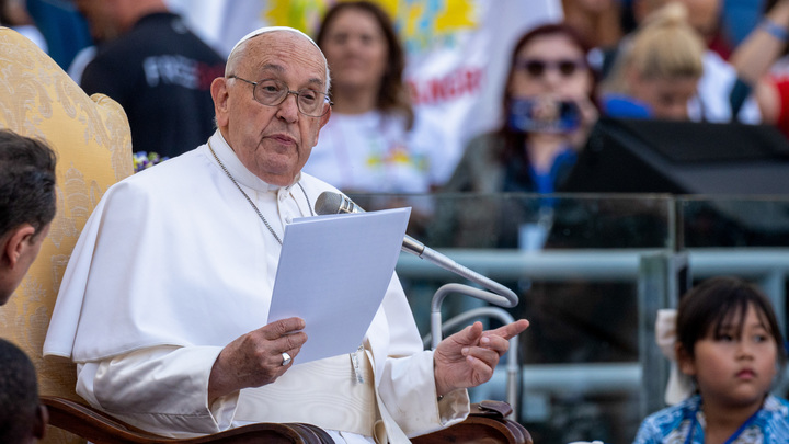 Сенсация от папы Римского: Понтифик проговорился об извращенцах в семинариях. Вышло грубо