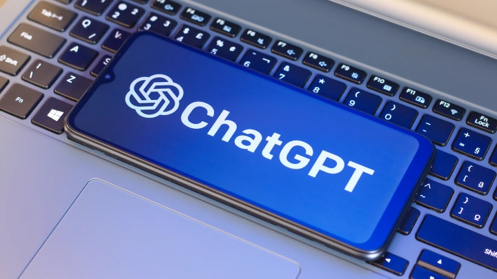 Мать ведущего программиста по разработке ChatGPT обвинила в его смерти OpenAI