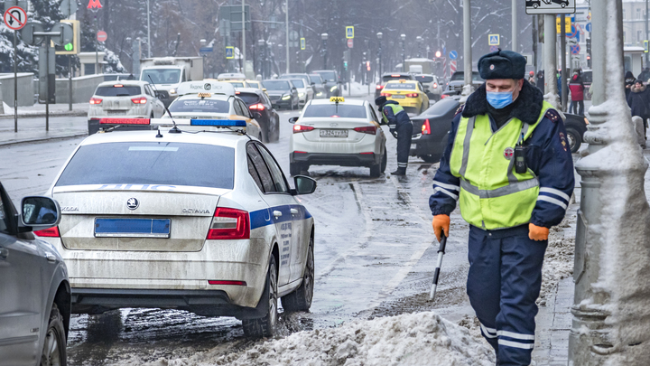 В Екатеринбурге женщина погибла в ДТП из-за гололеда и старых колес