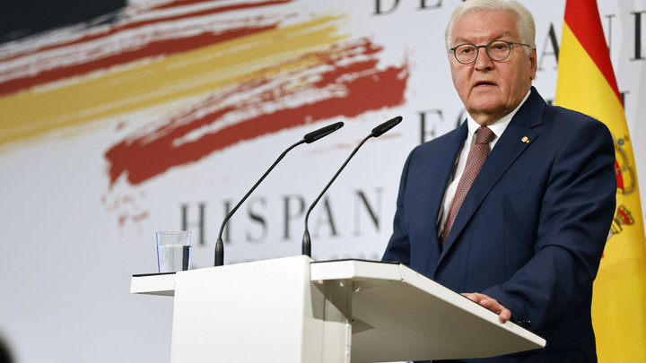 Президент Германии Штанмайер в последний момент передумал ехать в Киев