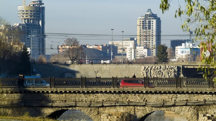 На ремонт Каменного моста в Екатеринбурге наложили вето археологи