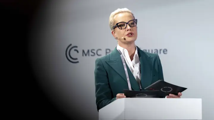 Кирпичные заводы и суды. Навальная* рассказала, какой будет её Россия будущего