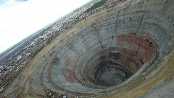 Трагедия в Якутии: Автобус с вахтовиками упал с обрыва, много жертв