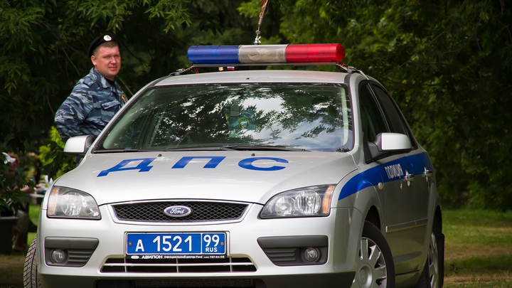 В столкновении автобусов в Екатеринбурге пострадали три человека