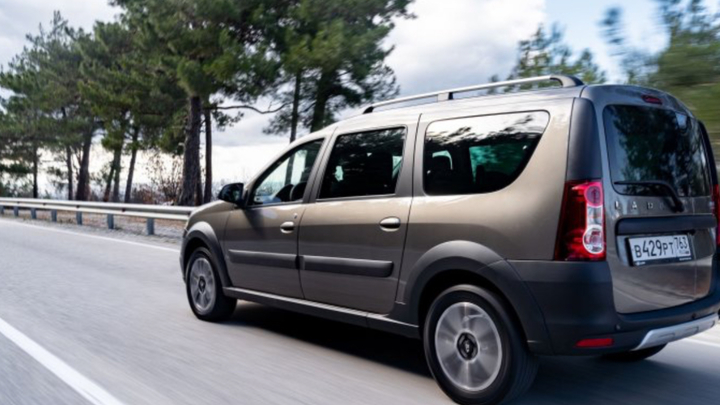 АвтоВАЗ обновит комплектацию для Lada Largus и Niva