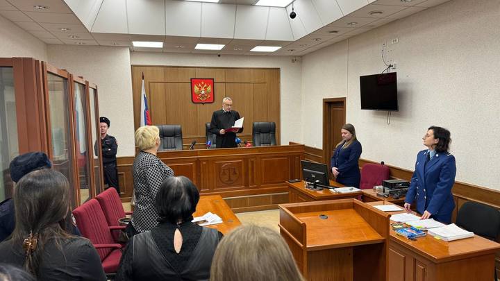 В Екатеринбурге вынесли приговор рецидивисту, который без причины убил медбрата