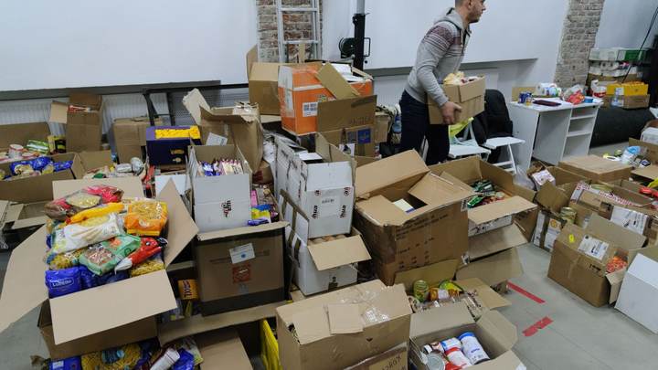 В Херсон прибыла гуманитарная помощь из Крыма