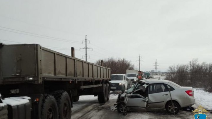 Прокуратура начала проверку после ДТП с погибшей женщиной в Самарской области