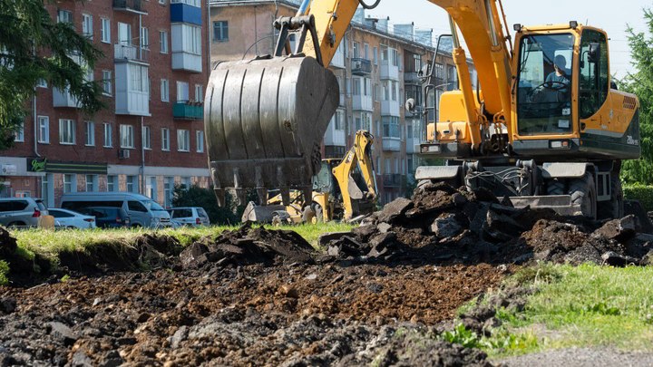 Светящийся шар установят после ремонта в кемеровском сквере