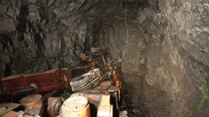 Грабёж, но нужно подписать: Джонсон переобулся. Киев пойдёт на соглашение с США