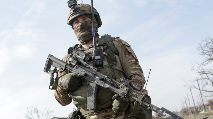 Рекордная скорость - штурмовики вынуждают ВСУ бежать: Новый подход к освобождению Донбасса