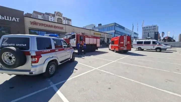 Три человека пострадали при взрыве газа в новосибирском кафе