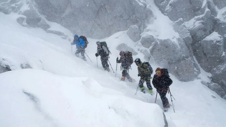 “Разрезали палатку и в панике побежали”: что погубило пропавших туристов на Камчатке