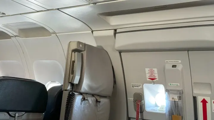 Пассажирам на заметку: Turkish Airlines вводит новое правила. За что будут штрафовать в самолётах