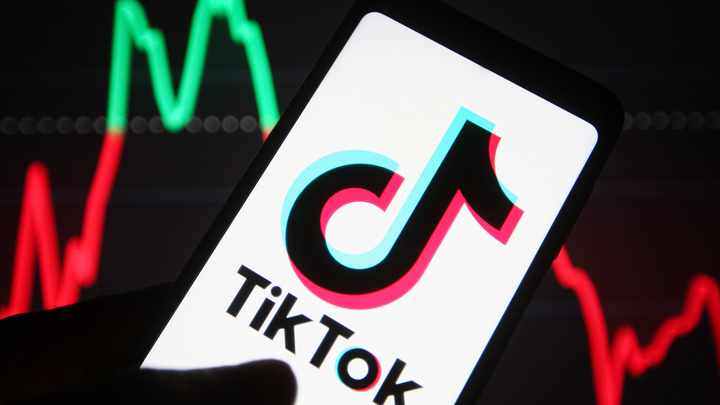 Выжил благодаря TikTok: Горняк рассказал о чудесном спасении на шахте Листвяжная