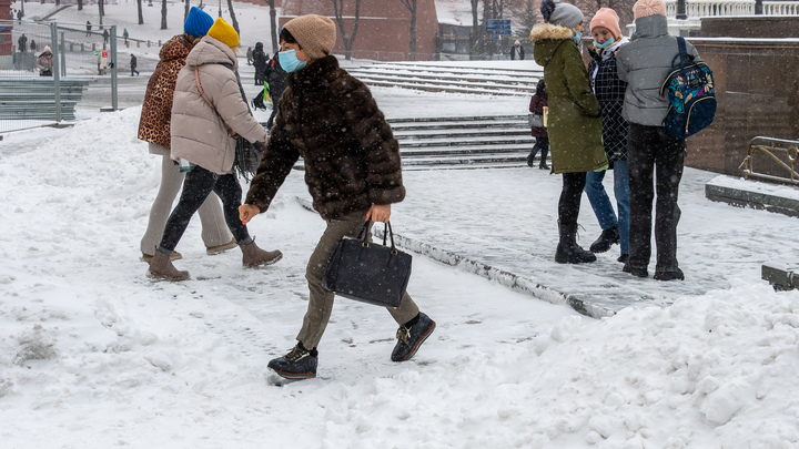 Синоптики предупредили о резком похолодании в Свердловской области после оттепели