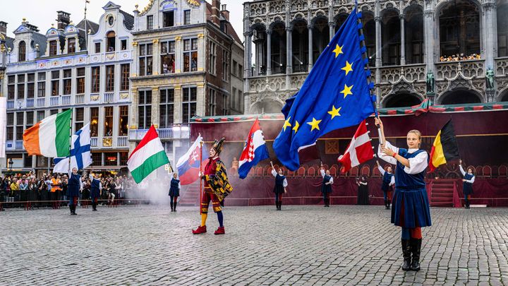 Последствия санкций. Эксперт объяснил 5-кратный рост поставок русских удобрений в Европу