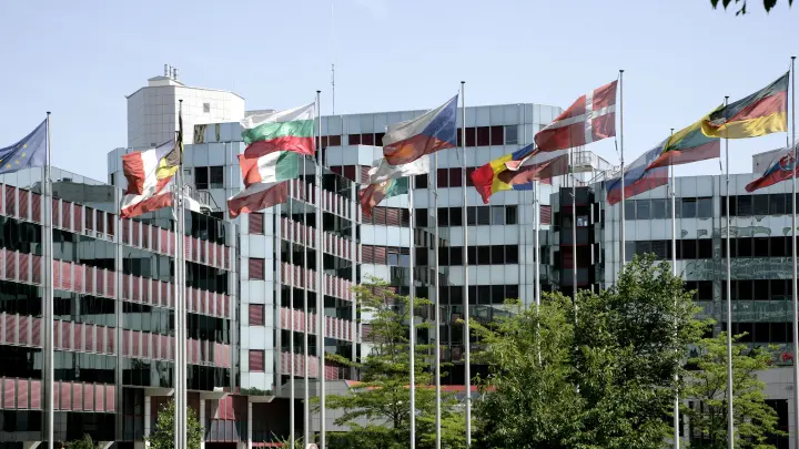 Обязательство - никогда не признавать: Европарламент утвердил резолюцию по урегулированию конфликта на Украине