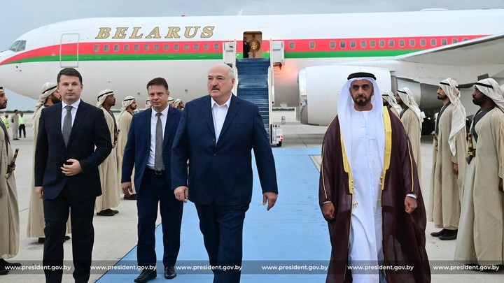 Лукашенко отправится в Зимбабве налаживать торговлю с Африкой