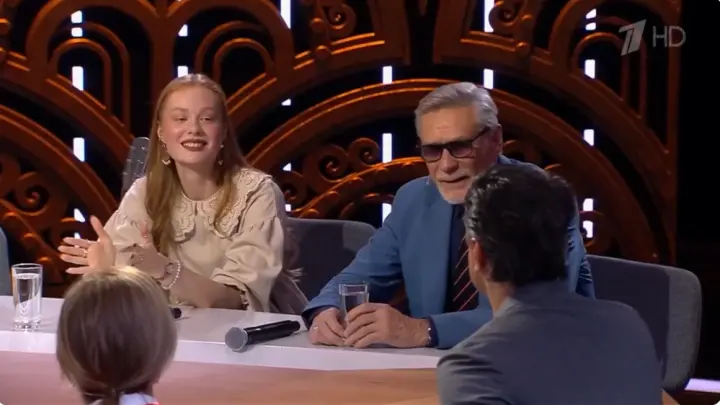 Дочь Александра Михайлова заявила, что ушла от мужа