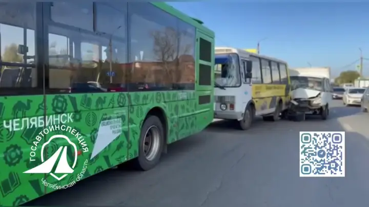 Автобусы столкнулись в Копейске, есть пострадавшие