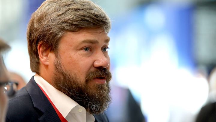 Константин Малофеев открыл в Пущине выставку с результатами раскопок Тешиловского городища